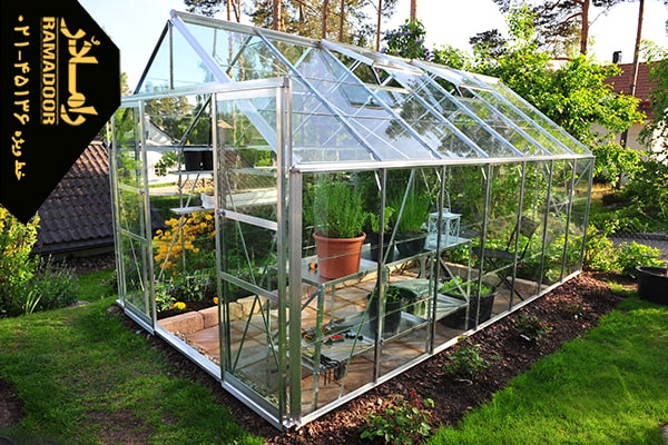 گلخانه شیشه ای