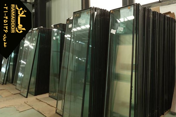 گلخانه شیشه ای