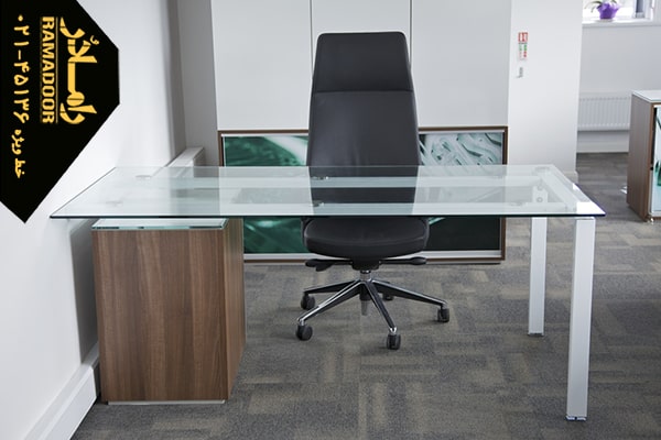 میز شیشه ای