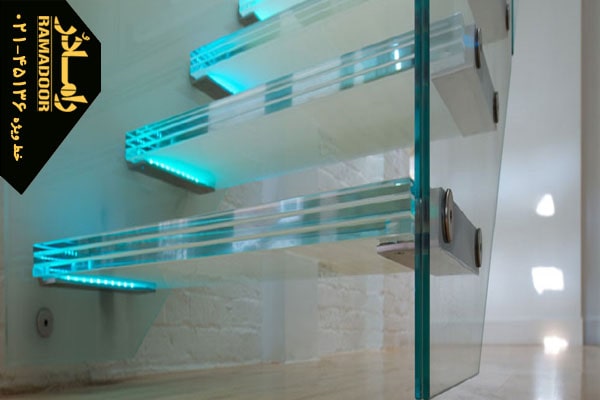 کف شیشه ای پله کف شیشه ای پله