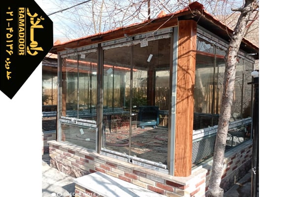 شیشه بالکن در کردان