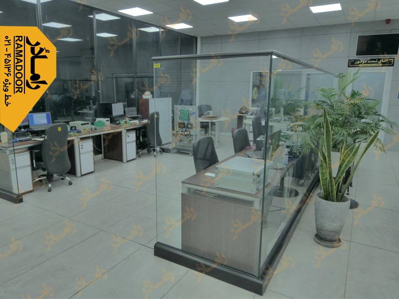 نمونه کار پارتیشن شیشه ای