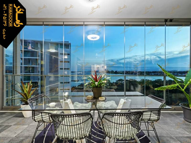 شیشه بالکن شیشه بالکن