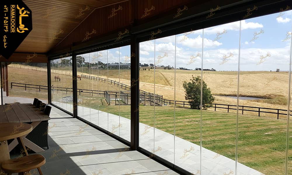 شیشه بالکن شیشه بالکن