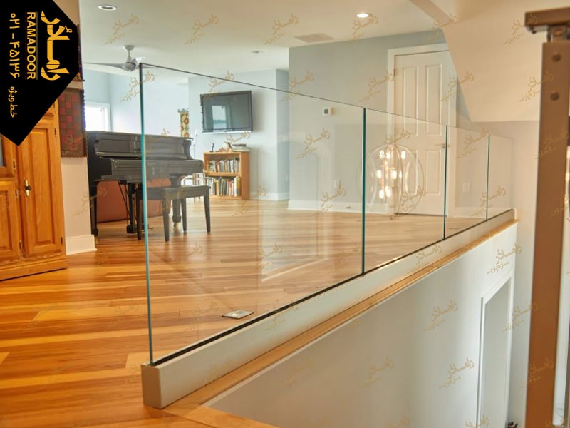 کامپوننت روکار در هندریل شیشه ای کامپوننت روکار در هندریل شیشه ای