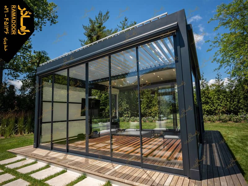 شیشه آلاچیق