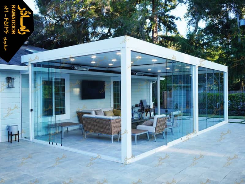 آلاچیق شیشه ای